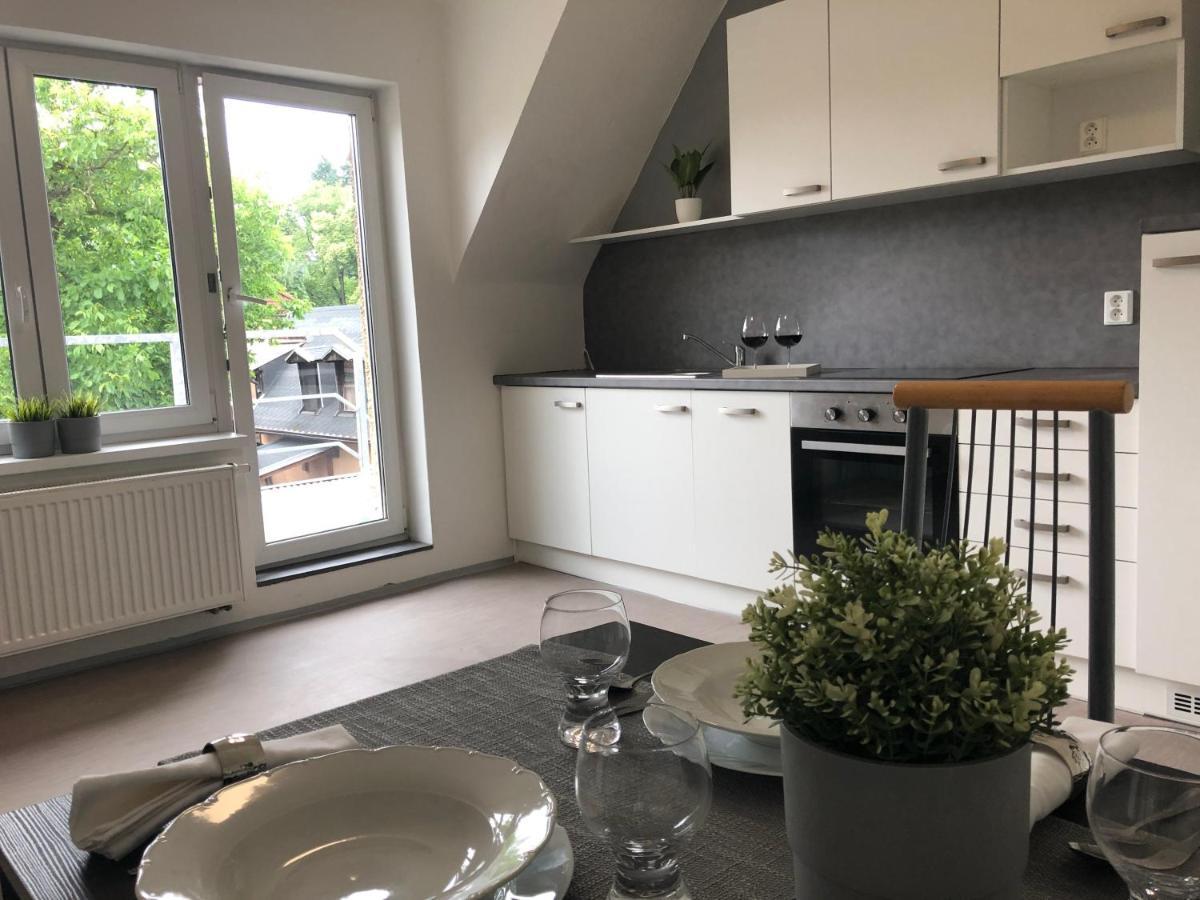 Apartmany Jevany Eksteriør bilde