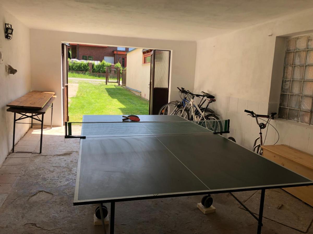 Apartmany Jevany Eksteriør bilde